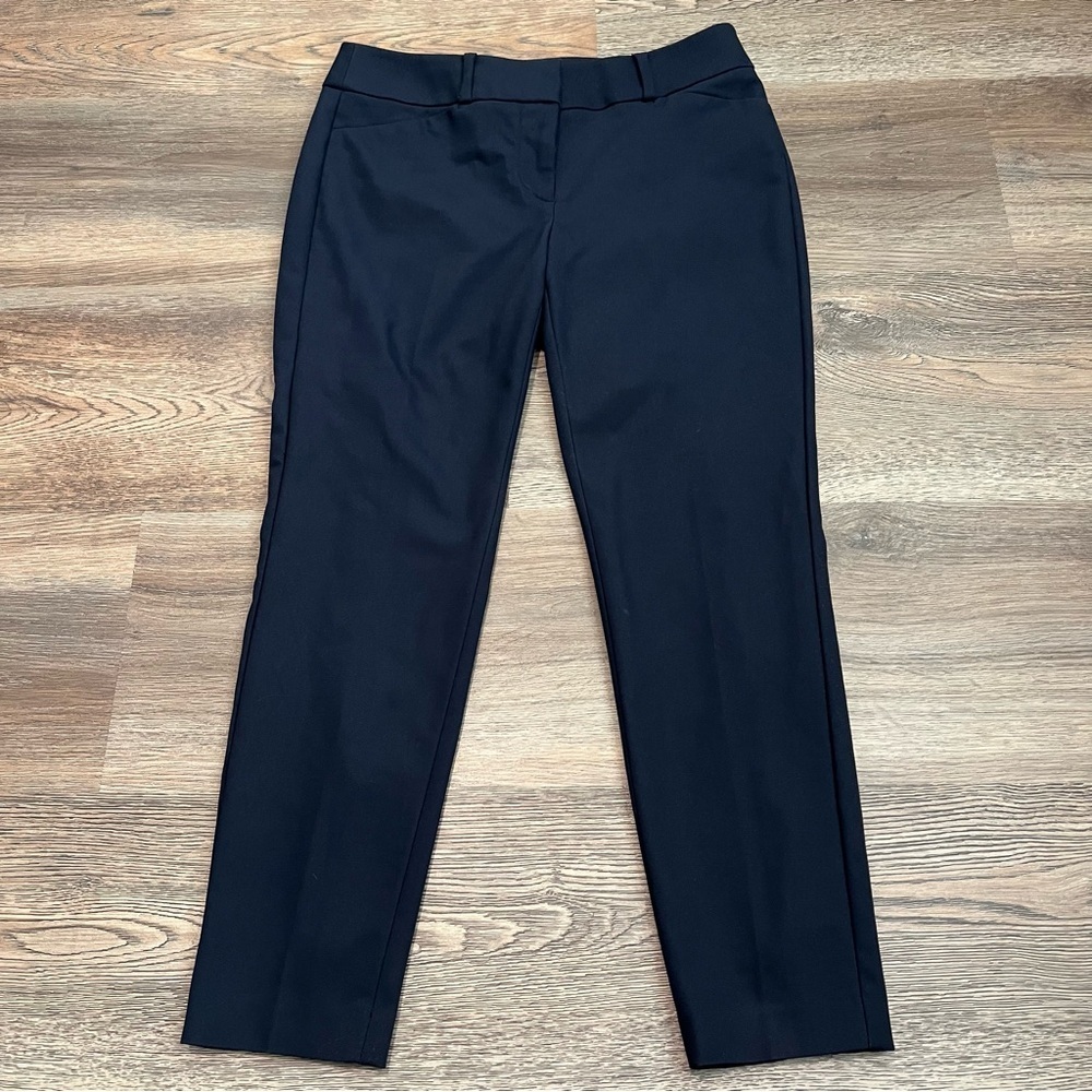 Ann Taylor LOFT Julie Skinny Tailored Work Pants in size 4 Petite Navy Blue